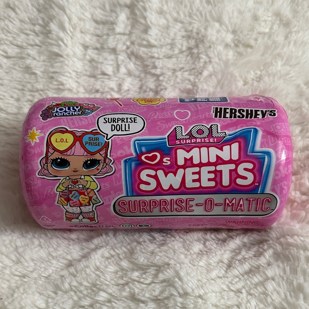 LOL Surprise! Mini Sweets Surprise-O-Magic Surprise Doll! Has 9 Surprises